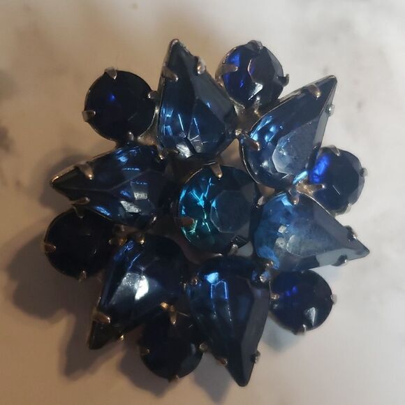 Blue Faux Rhinestone Clip on Earrings - Picture 9 of 11